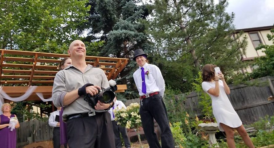 Brody Hall photographing a wedding in Nashville, TN